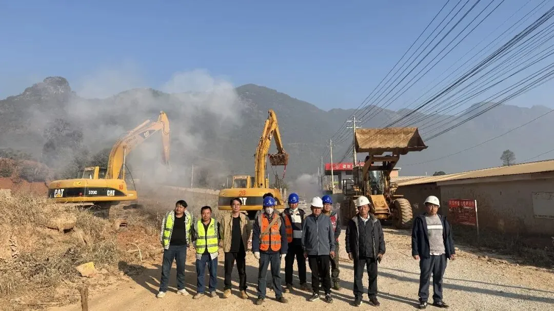 (转载)老街市金象城区昔娥“景点路”建设工程正式开工