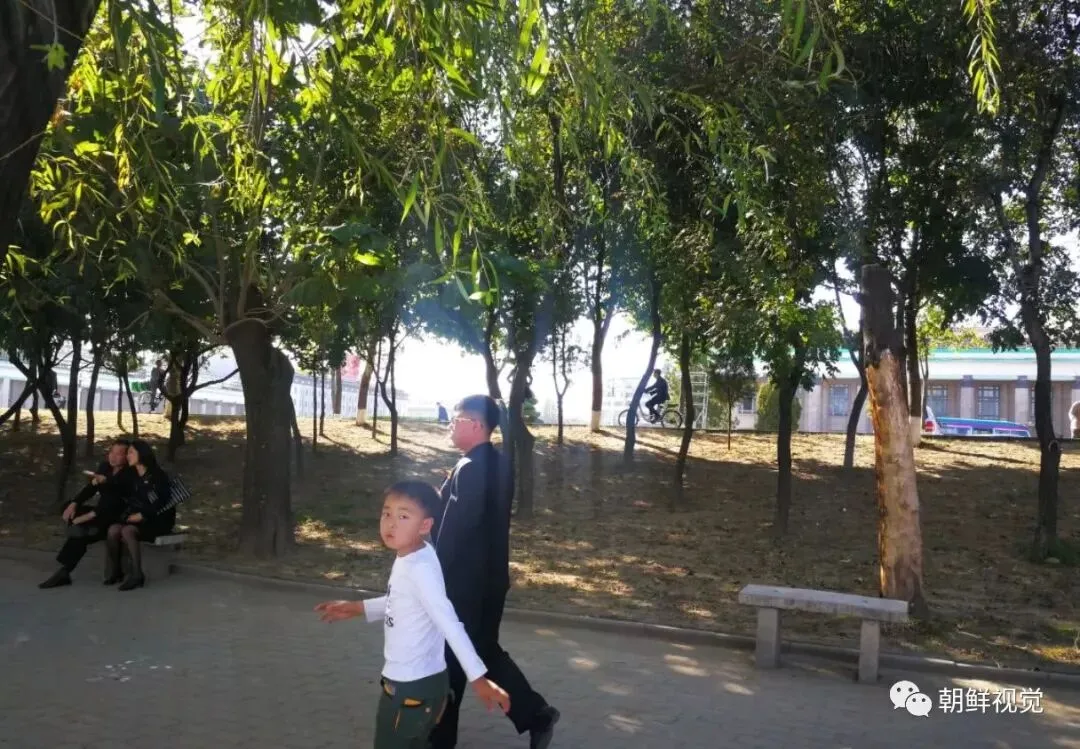 中国网友到朝鲜旅游,直言朝鲜人这些品质特别好