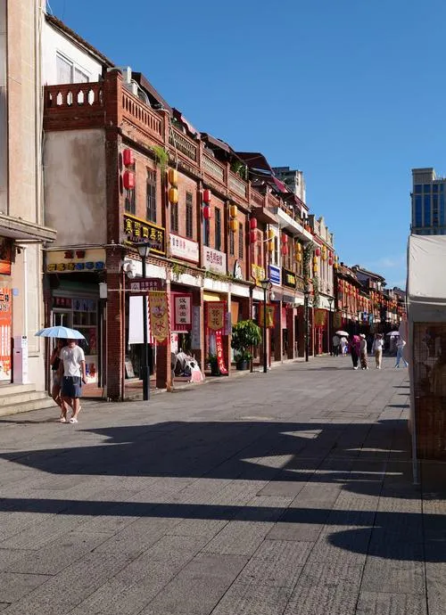 大量日本游客涌入漳州,打着旅游的幌子,不逛南靖土楼,不吃漳州卤面,为什么?