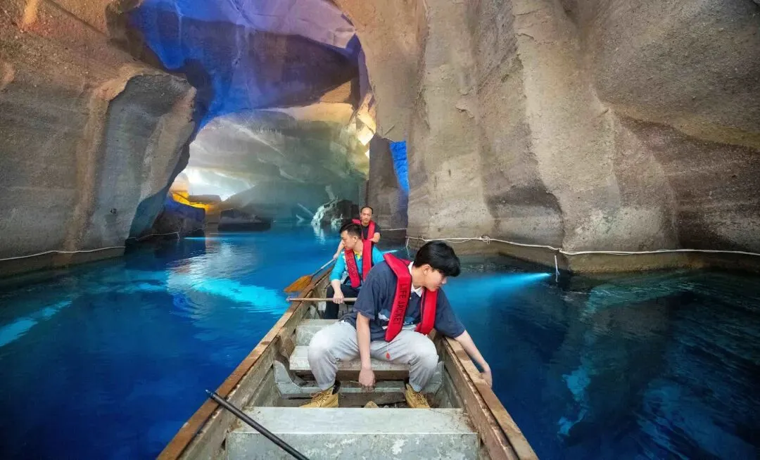 关于西樵山石燕岩景区暂停开放的温馨提示