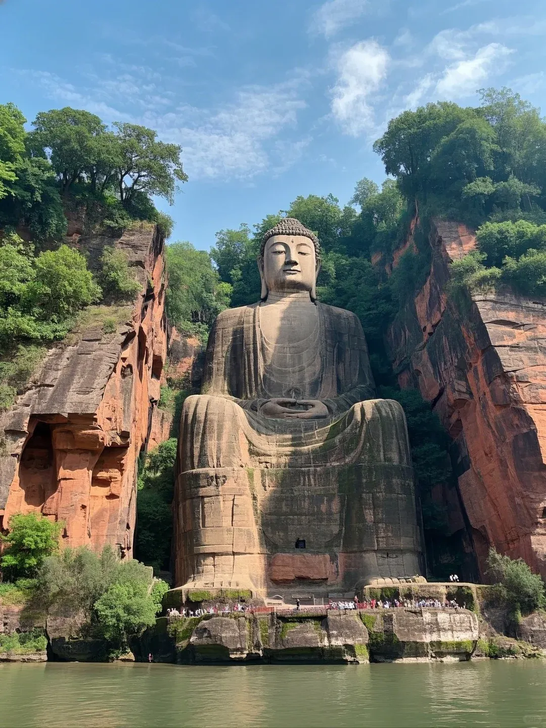四川乐山狂喜!乐山大佛景区免费了!以前收费80元,如今敞开玩
