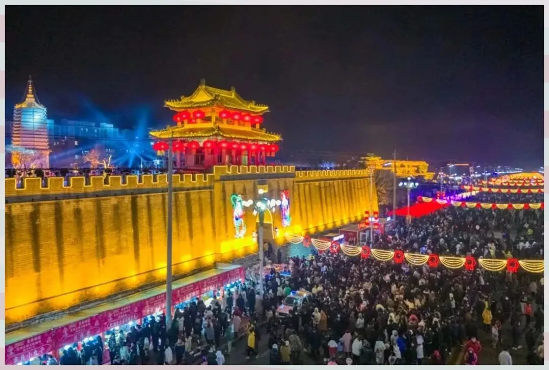 大量日本游客涌入辽宁瓦房店,打着旅游幌子不逛仙浴湾不吃咸鱼饼子,为什么