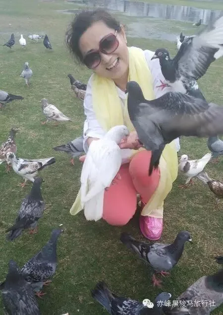 乒乓快乐旅游快乐—邢云霞