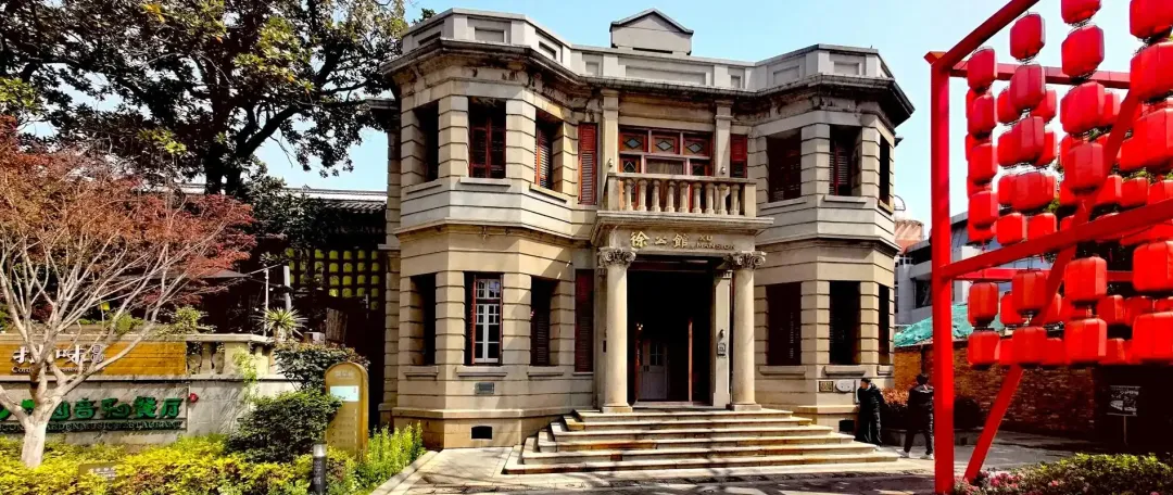 大量俄罗斯人涌入湖北武汉,打着旅游的名义,不访黄鹤楼不看东湖樱花,想干啥?