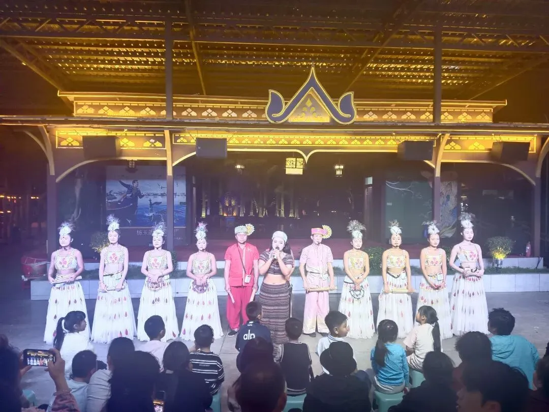 旅游是生活的奢侈品 “猫哆喱”“骚哆喱”西双版纳……