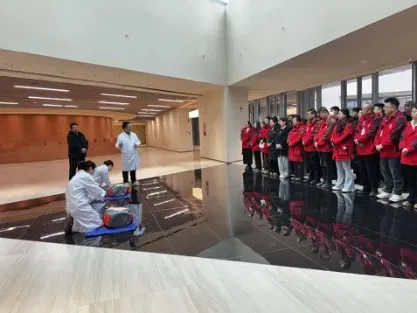 以训赋能强应急 守护平安筑防线——景区公司开展应急处置技能培训