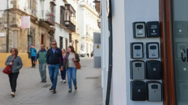 暴跌12.4%!西班牙旅游公寓数量大幅缩水,86,000套非法房源被清理