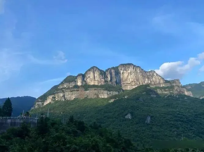 重庆金佛山把全国景区的饭碗给砸了