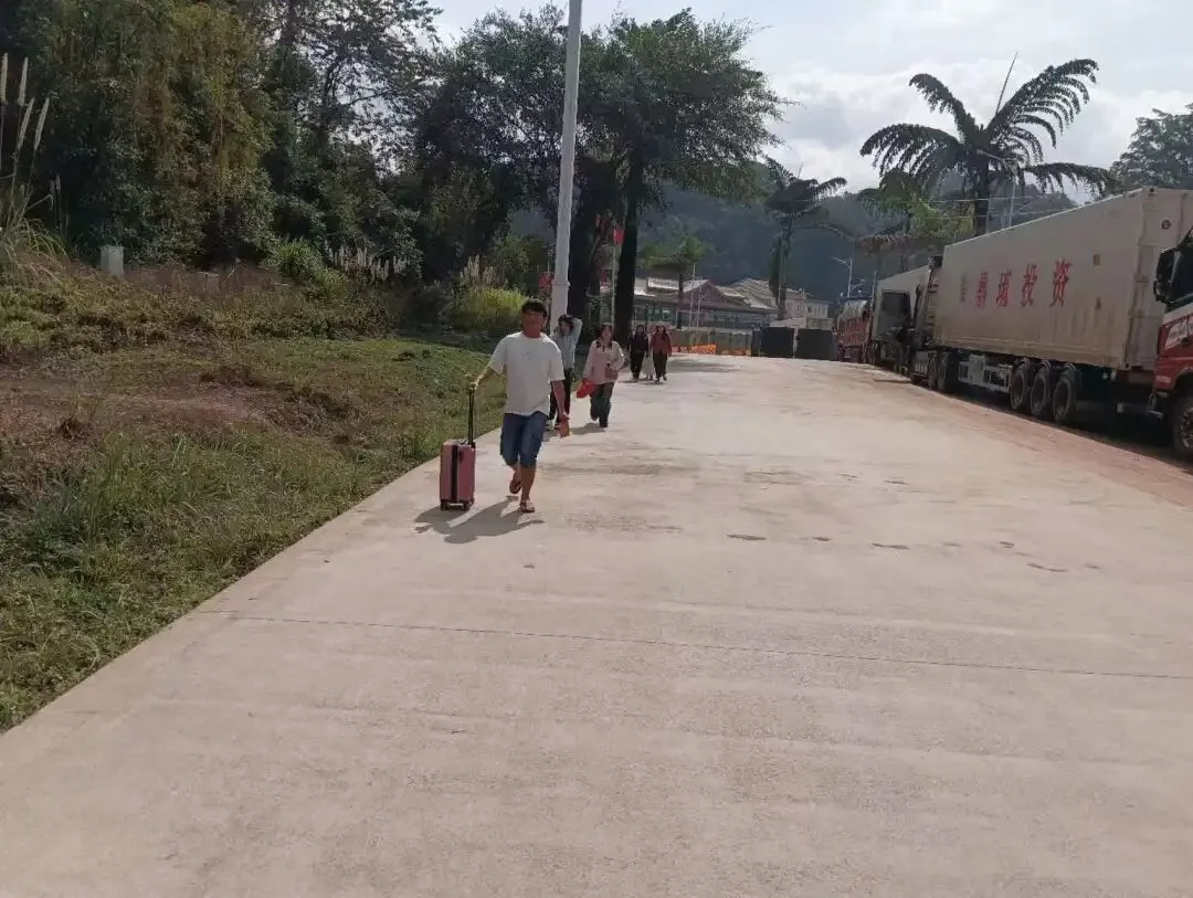 为什么到泰国旅游,不要进洗头店与足浴店?