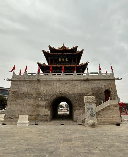 大量日本游客涌入定边,打着旅游的幌子,不游盐池古城,不喝定边马奶酒,为什么?