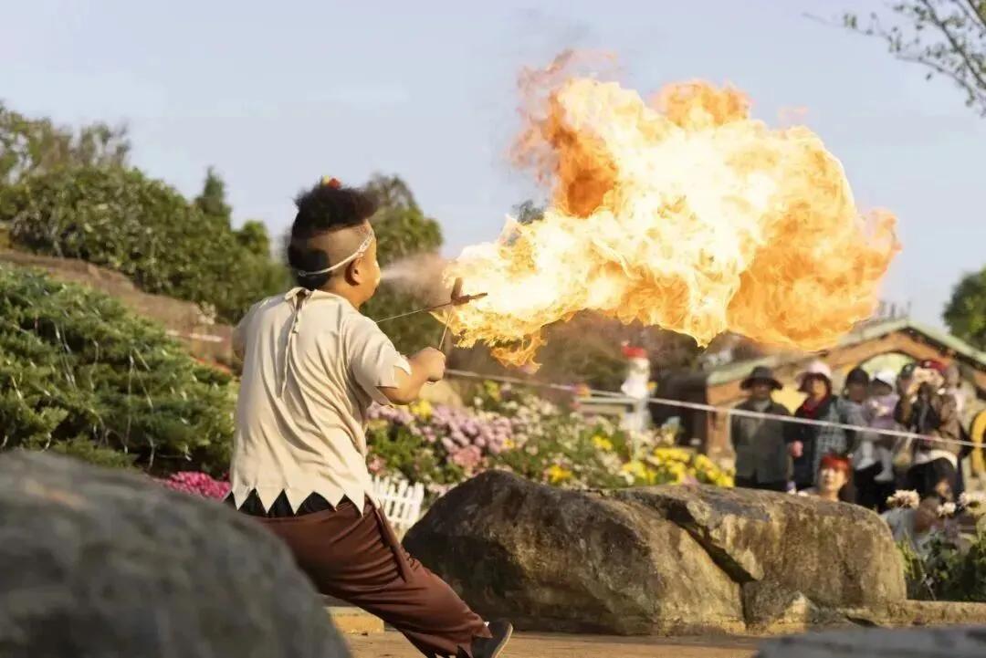 桂林丰鱼岩景区新春矮人王国嘉年华门票价格公示