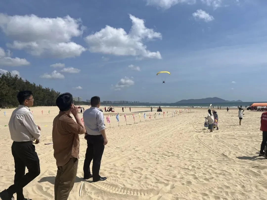 陵水:监督护航春节假期旅游市场秩序