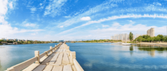 安平桥景区马年艺术装置“䯃驹”上线啦!