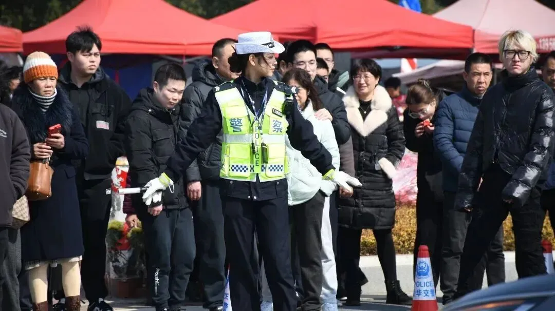 春节出行无忧!金华交警发布景区及祭扫出行指引
