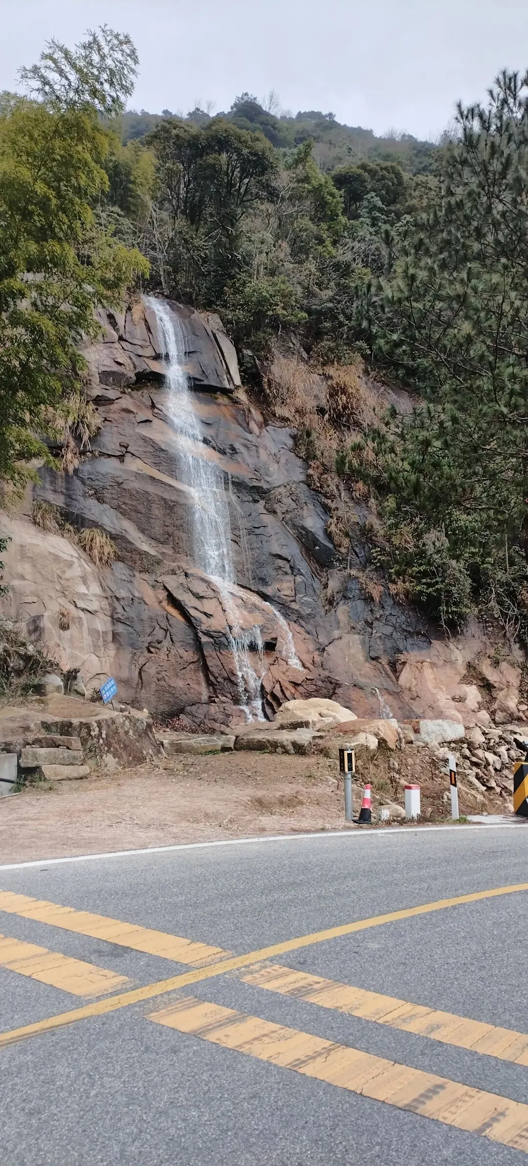 赣南五指峰多线旅游探秘