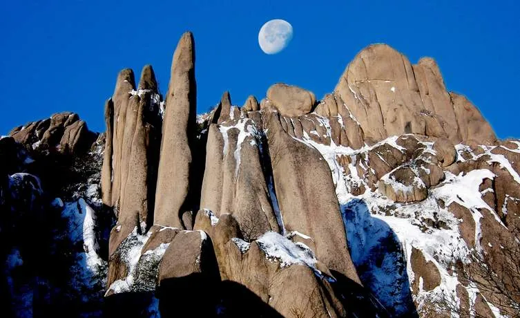 驻马店2-3月旅游好去处冬天最美的10个景点周边自驾游一日游 - 副本 - 副本 - 副本 (2)