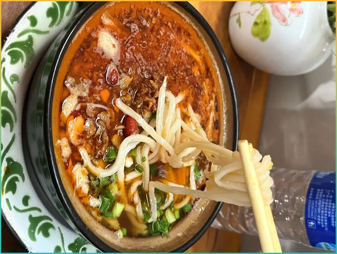 别再去热门景点挤了!这5个小众旅居地美得惊人,人少景美还便宜,赶紧收藏!!