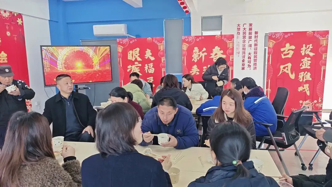 今年过年的你,是和家人出去旅游还是回老家?你喜欢哪个?文末附冬季好去处