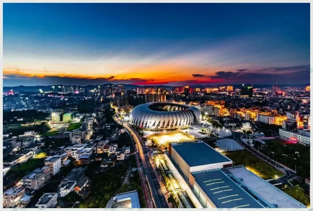 大量韩国游客涌入梅州,打着旅游幌子不去旅游不吃美食,为啥来?