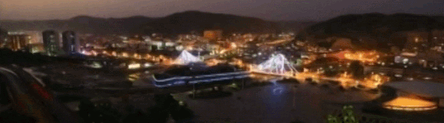 新春走基层|县领导在东岳景区敲鼓送福 与民同乐庆新春