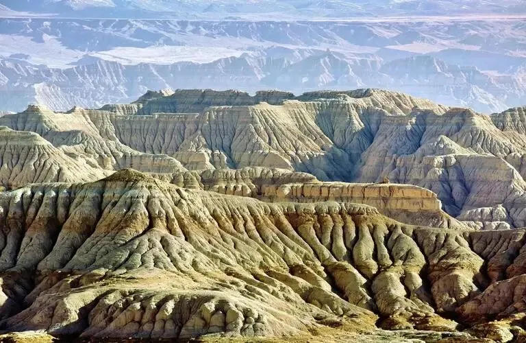 西藏扎达土林把全国景区的饭碗给砸了