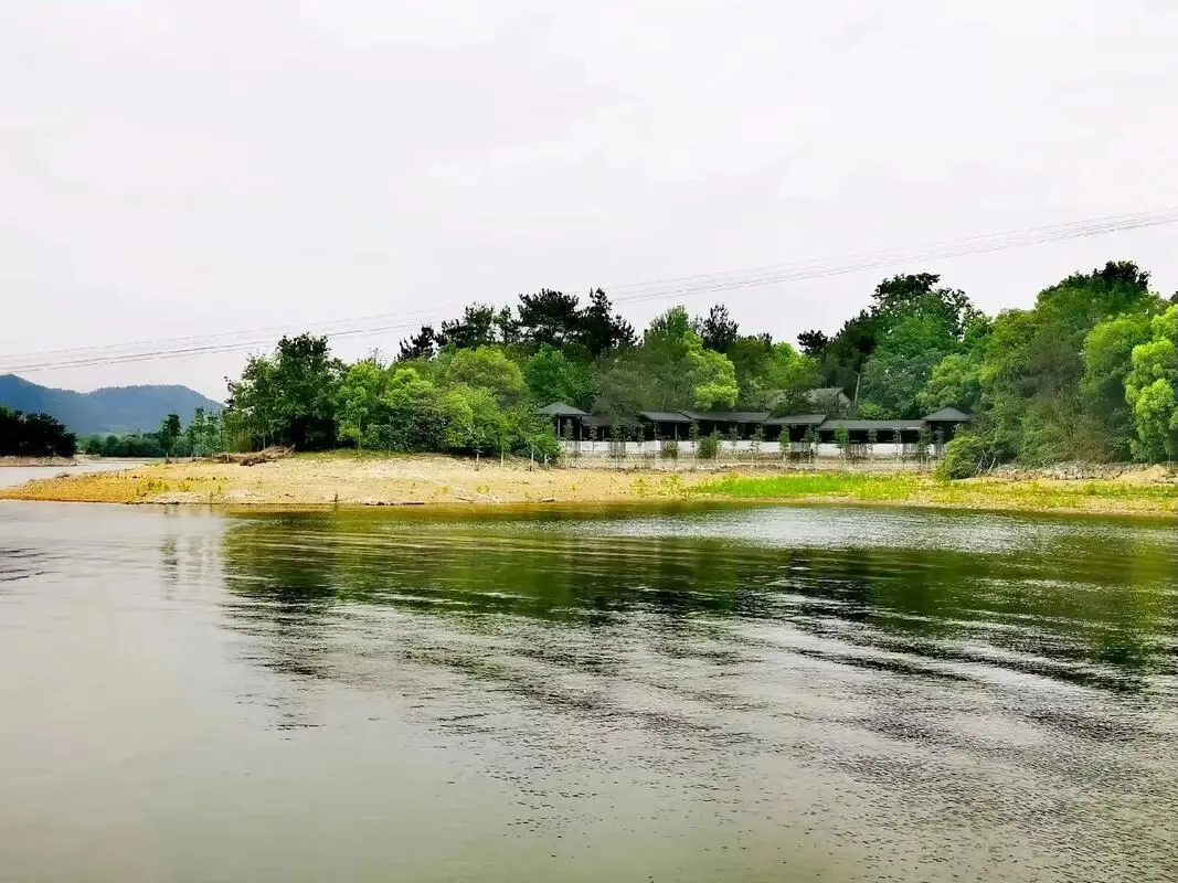 江苏溧阳天目湖把全国景区的饭碗给砸了