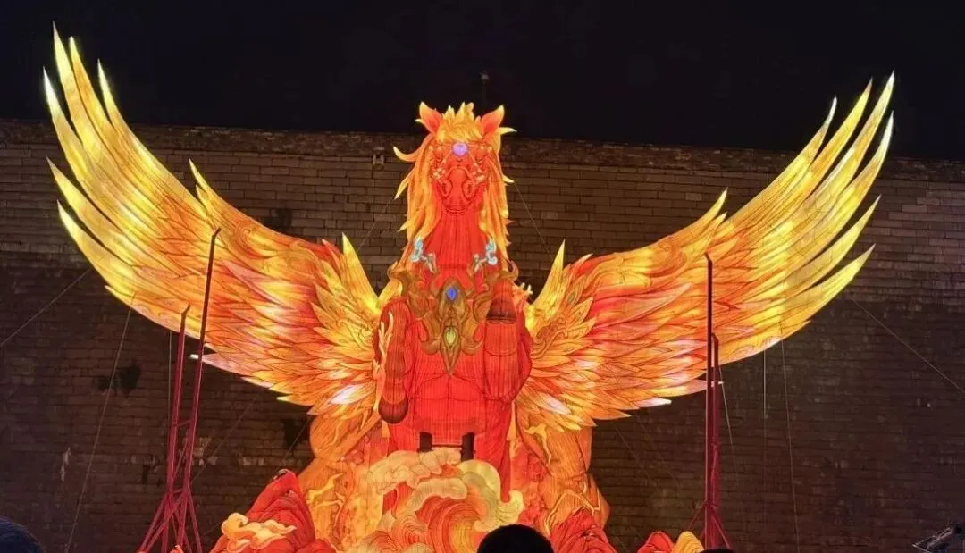 182.3万人次来南京旅游,老门东璀璨花灯盛宴,外地游客新年必游打卡地,总要来趟南京吧