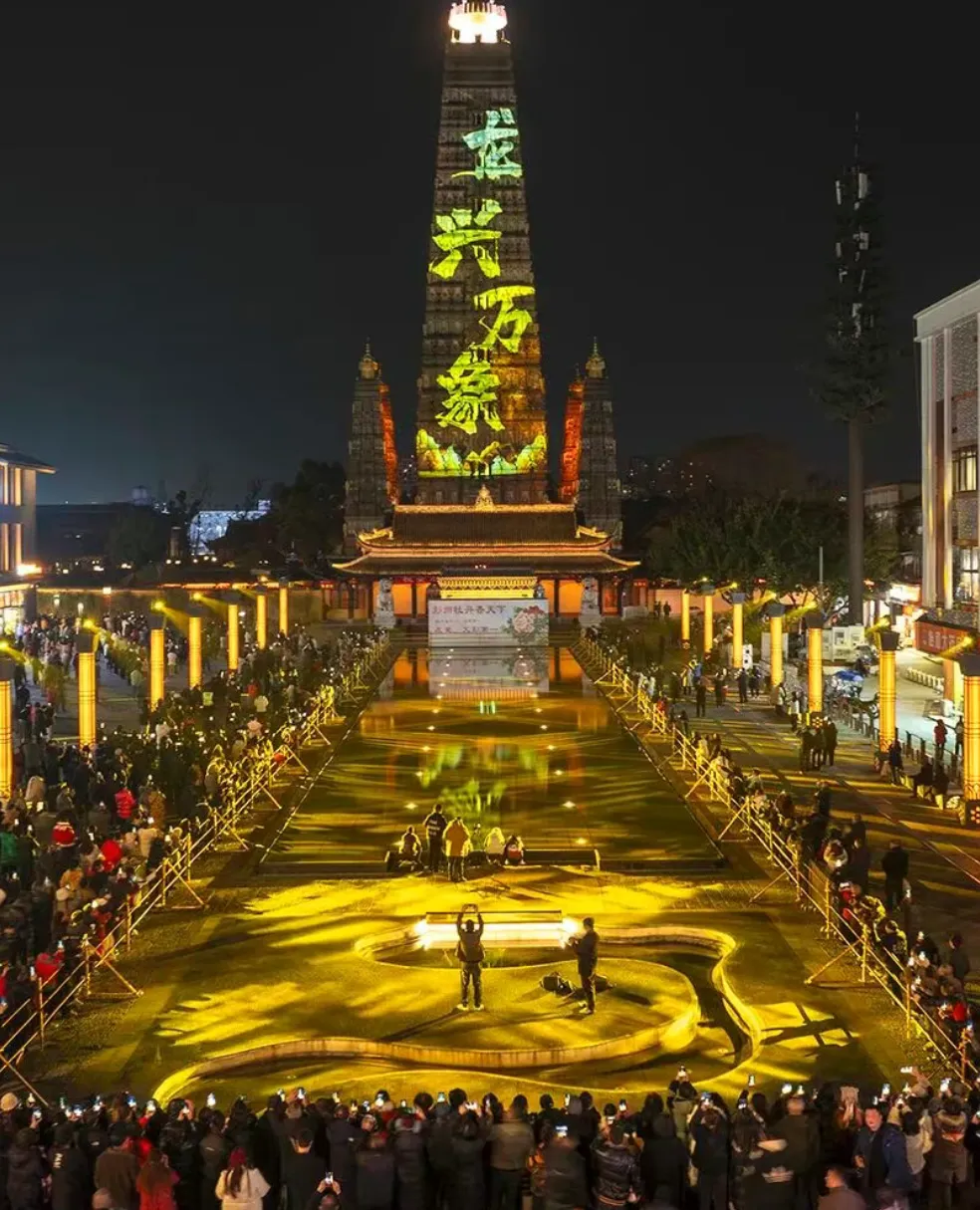 凤鸣初见旅游推荐官·春节回家过年系列8|彭州春节攻略直接封神,非遗文化劲爆到半夜睡不着觉