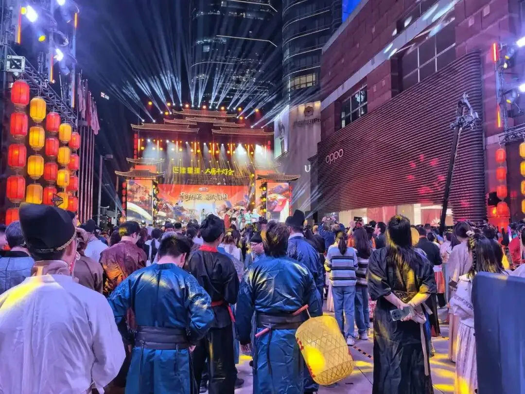 春节假期第三天全省景区接待游客近四百万人次