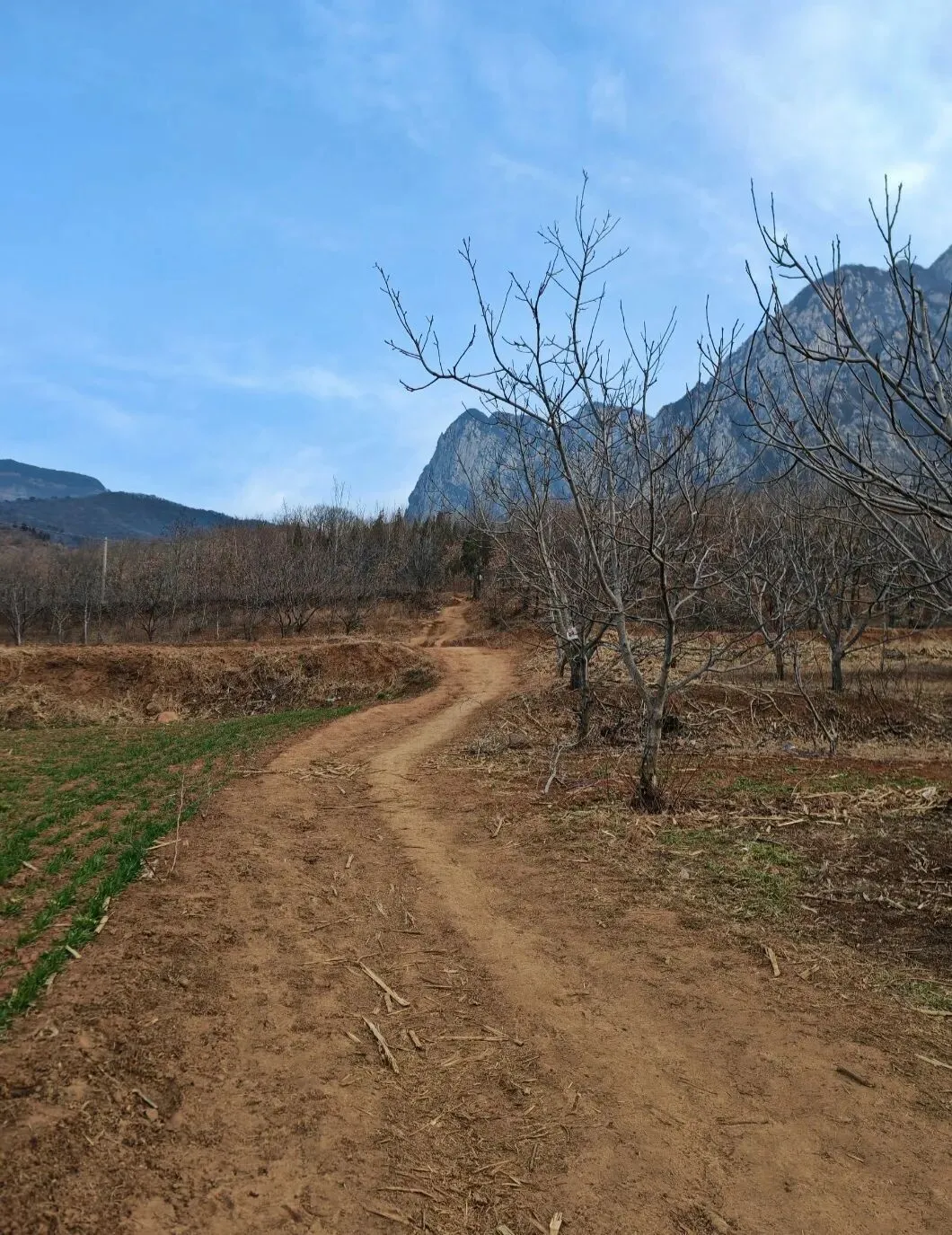 穿越三皇寨景区,打卡嵩山少室山四座山峰峰名石
