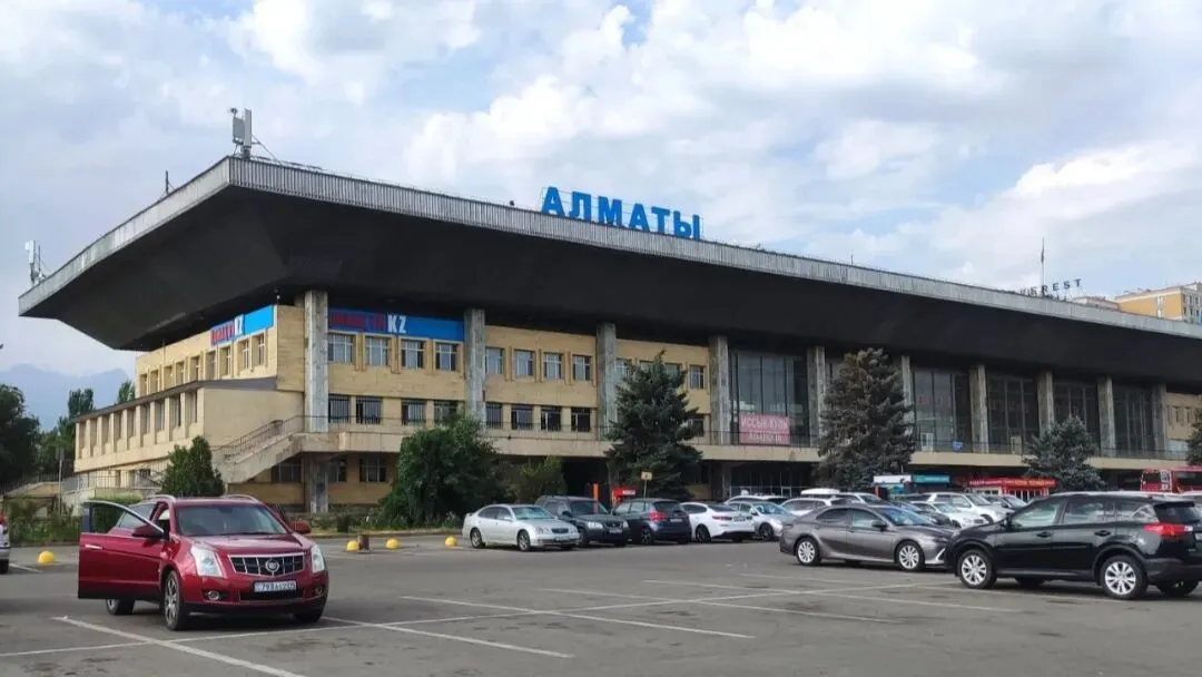 哈萨克斯坦入境指南及旅游考察攻略