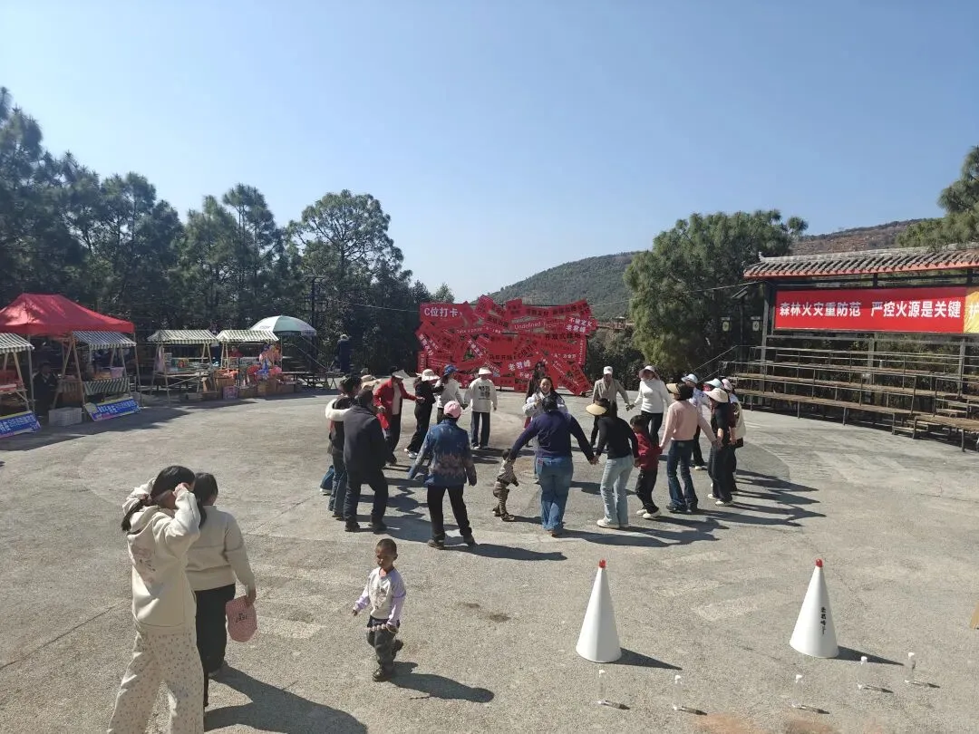 马年新春乐不停 老君峰景区民俗活动引客来