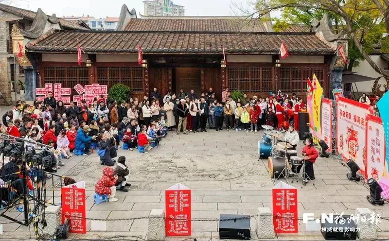 连江新春文化旅游月街艺展演启幕