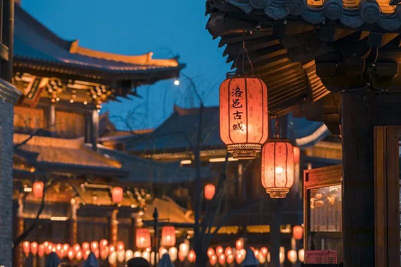 河南旅游必吃美食,跟着导游打卡地道烩面、水席、灌汤包