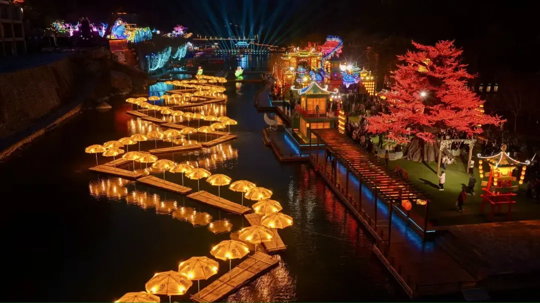 关于宝泉景区春节期间无人机表演的公告