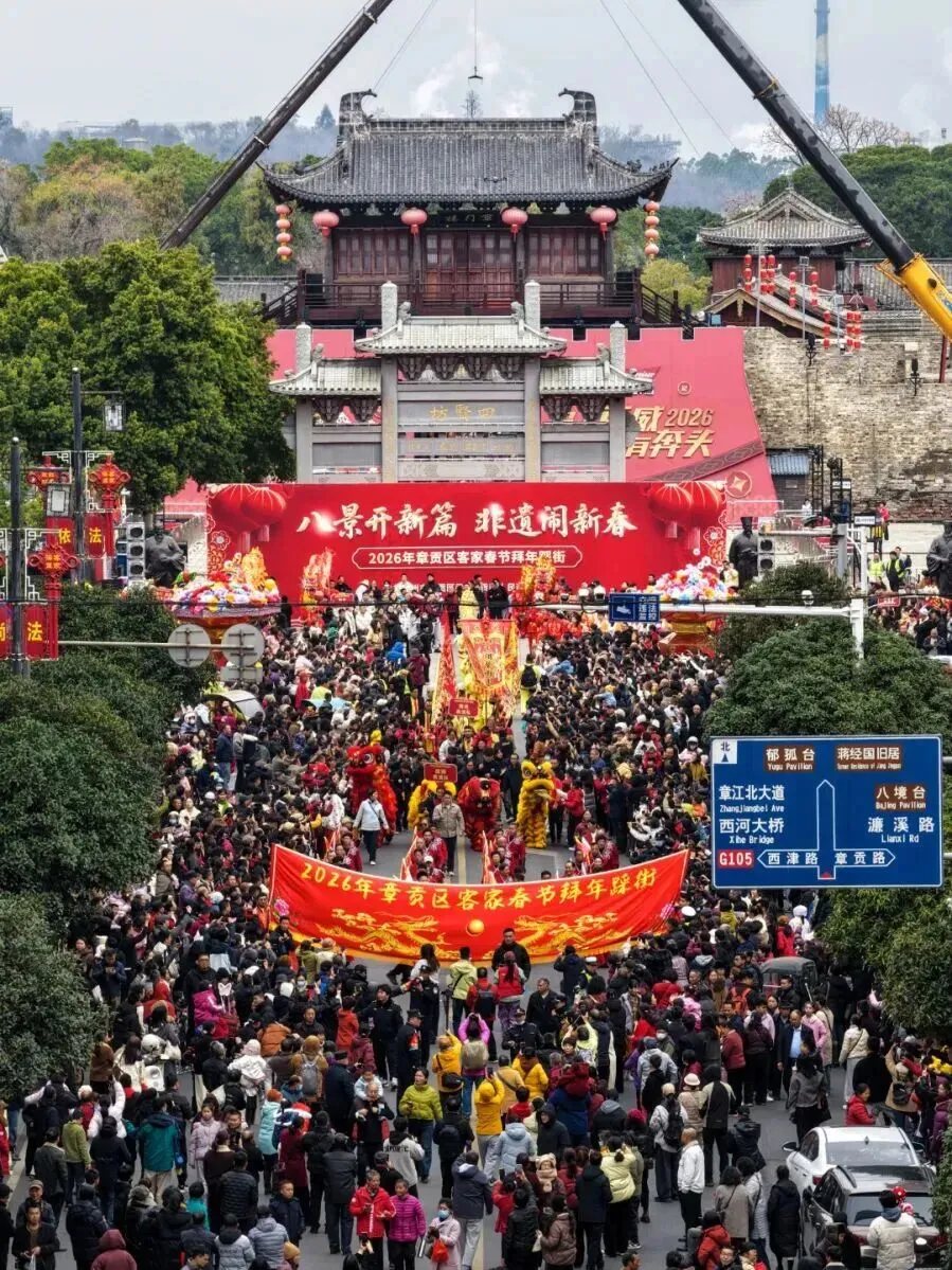赣州浮桥、四贤坊…多地景区人人人警人人人!