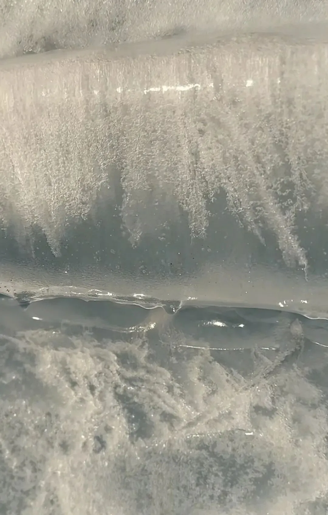 著名景区突发公告:今起临时闭园!网友拍到现场画面,重开后门票直降100元