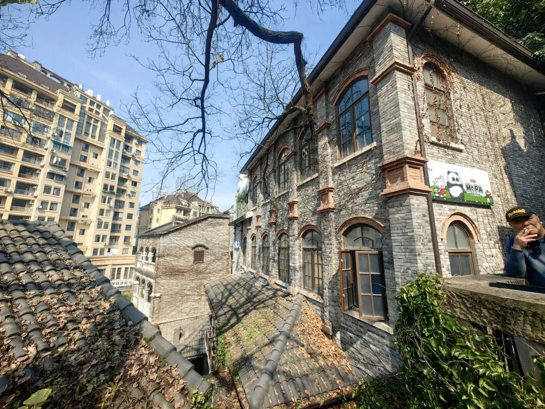 重庆土著第一次游览了新晋“下浩里”景点