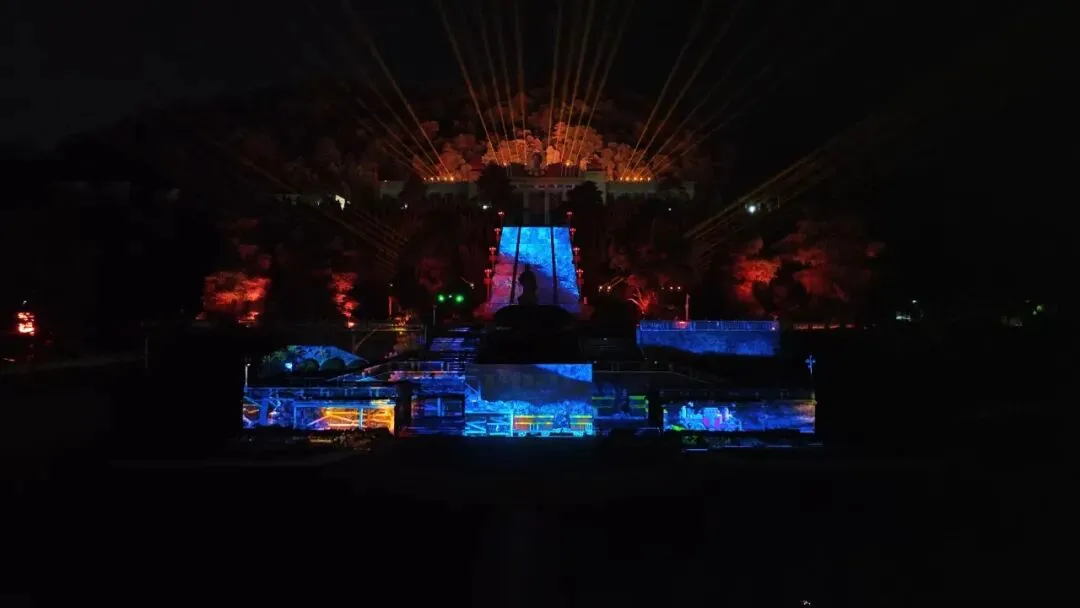 关于安源景区《风起安源》光影演艺播放相关事宜的公告