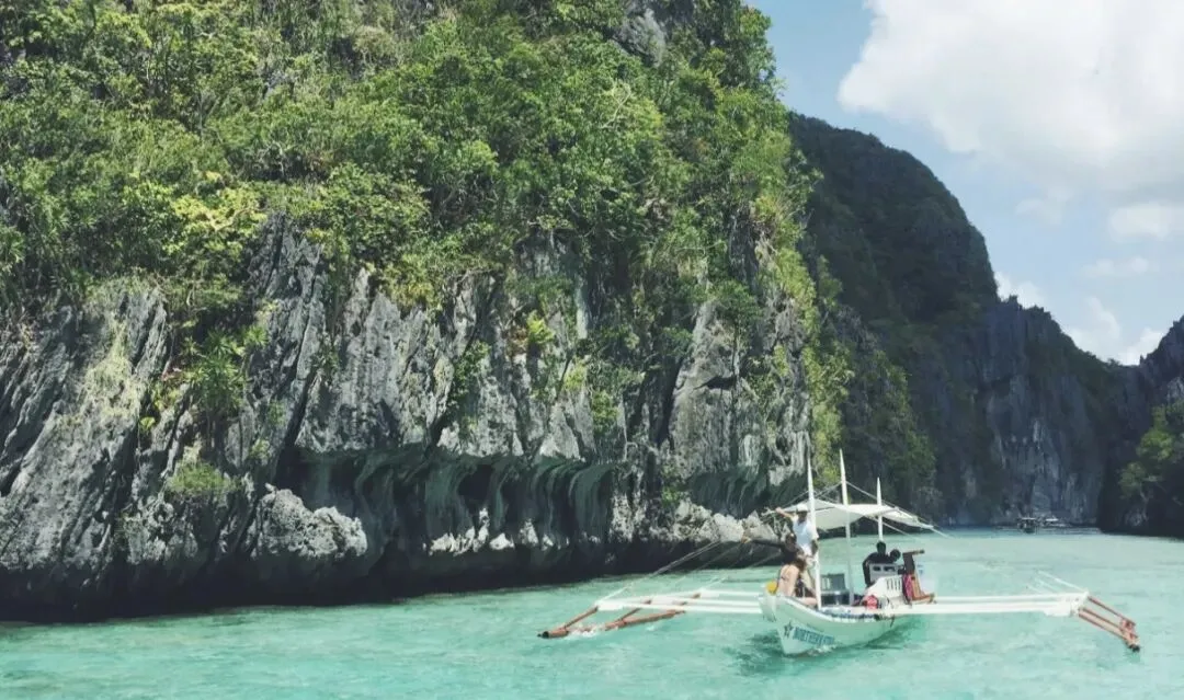 假期去菲律宾旅游,一半是海水,一半是心动