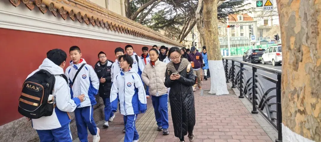 白菜姐姐生活记|青岛最美免费景点,海边半日游走了十公里