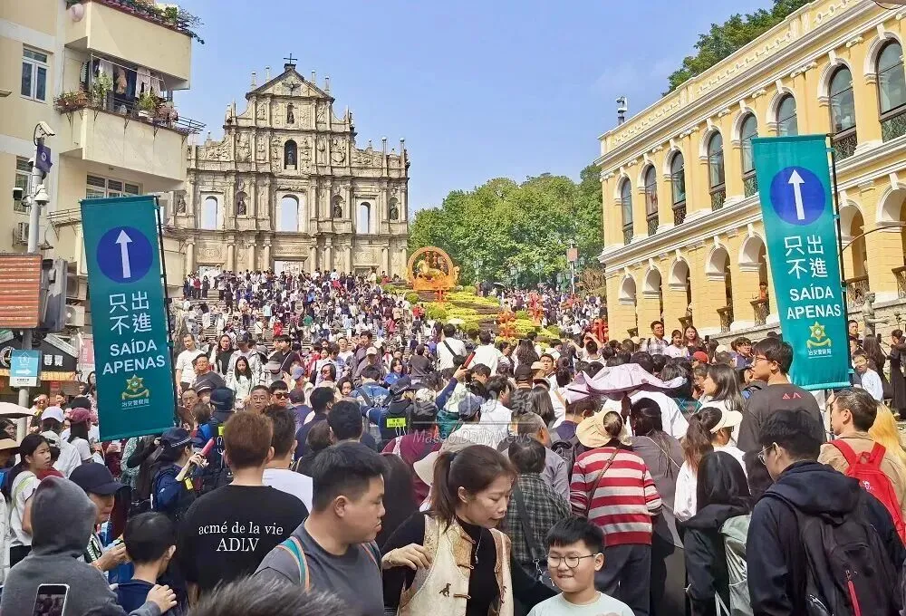 春节访澳门旅游总量99.8万人!