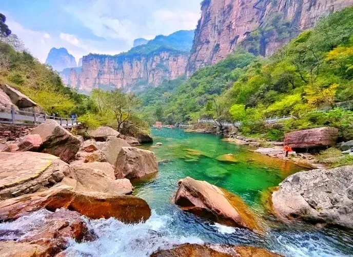 河南八里沟把全国景区的饭碗给砸了