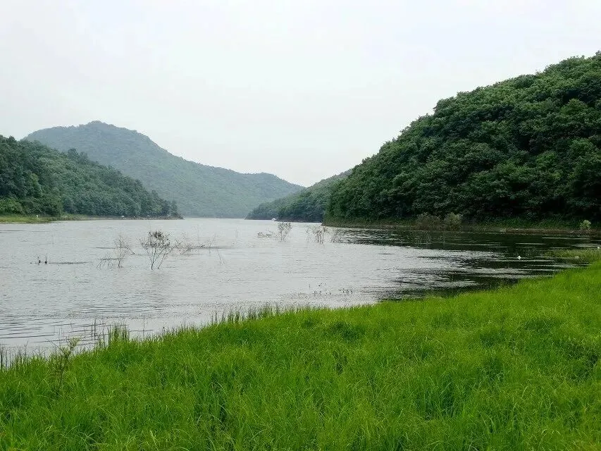 河南信阳睡仙桥景区,户外露营者的宝地