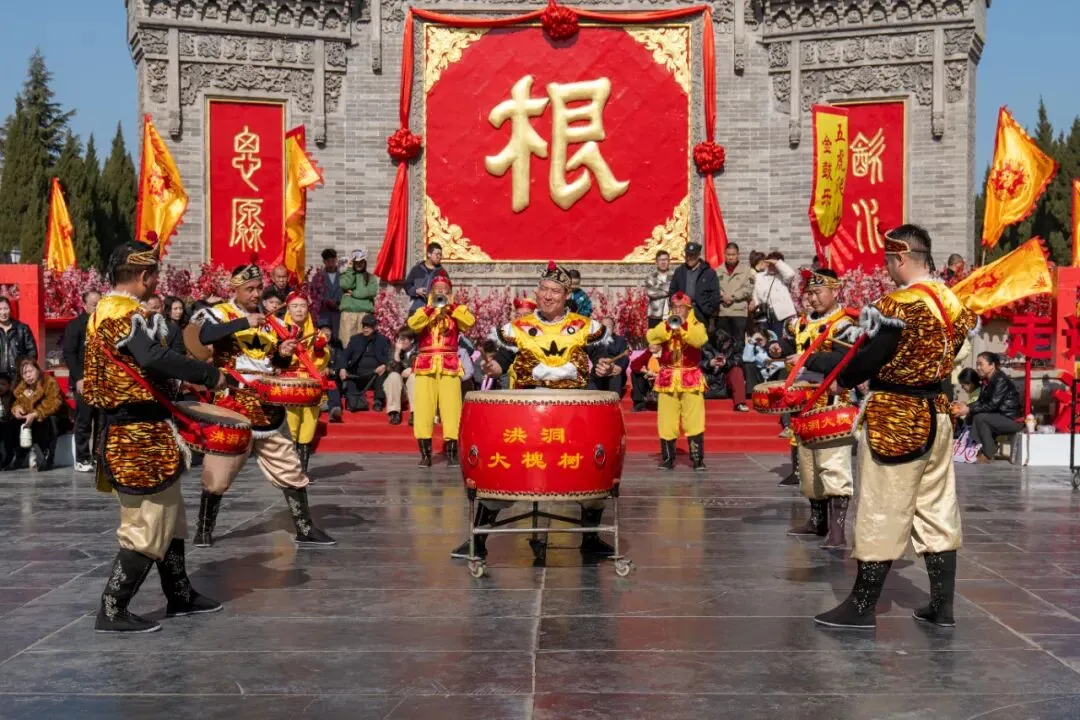 春节假期尾声洪洞大槐树景区热度不减 游客错峰享受慢游休闲时光