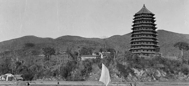 一百年前著名景点老照片今昔对比:有的岁月无痕,有的已面目全非