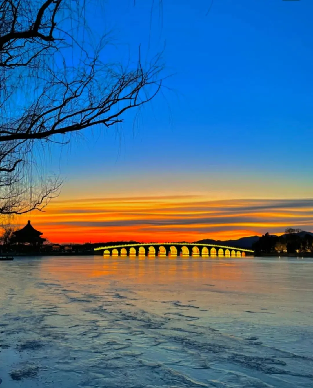 假期出游人挤人,北京成Top1旅游景点,试问,不到长城非好汉