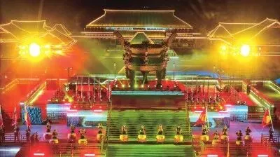 走出家门就是旅游