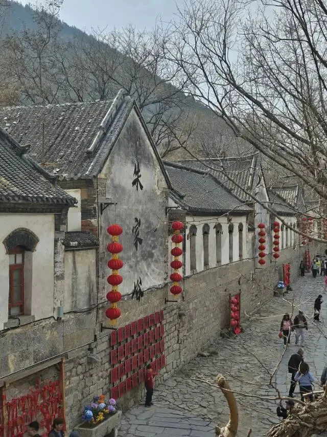 选一个人少的景点