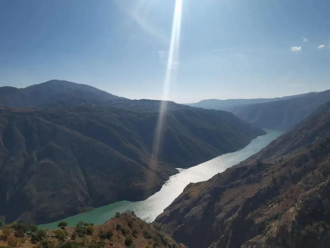 四川的这处温暖舒适的宝藏景点,风景旖旎,似人间天堂,堪称西南山水的极致